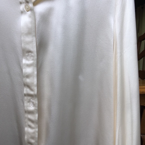 Lauren Ralph Lauren 100% Silk Button Down Blouse - Picture 6 of 8